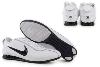 Nike Shox R3-83